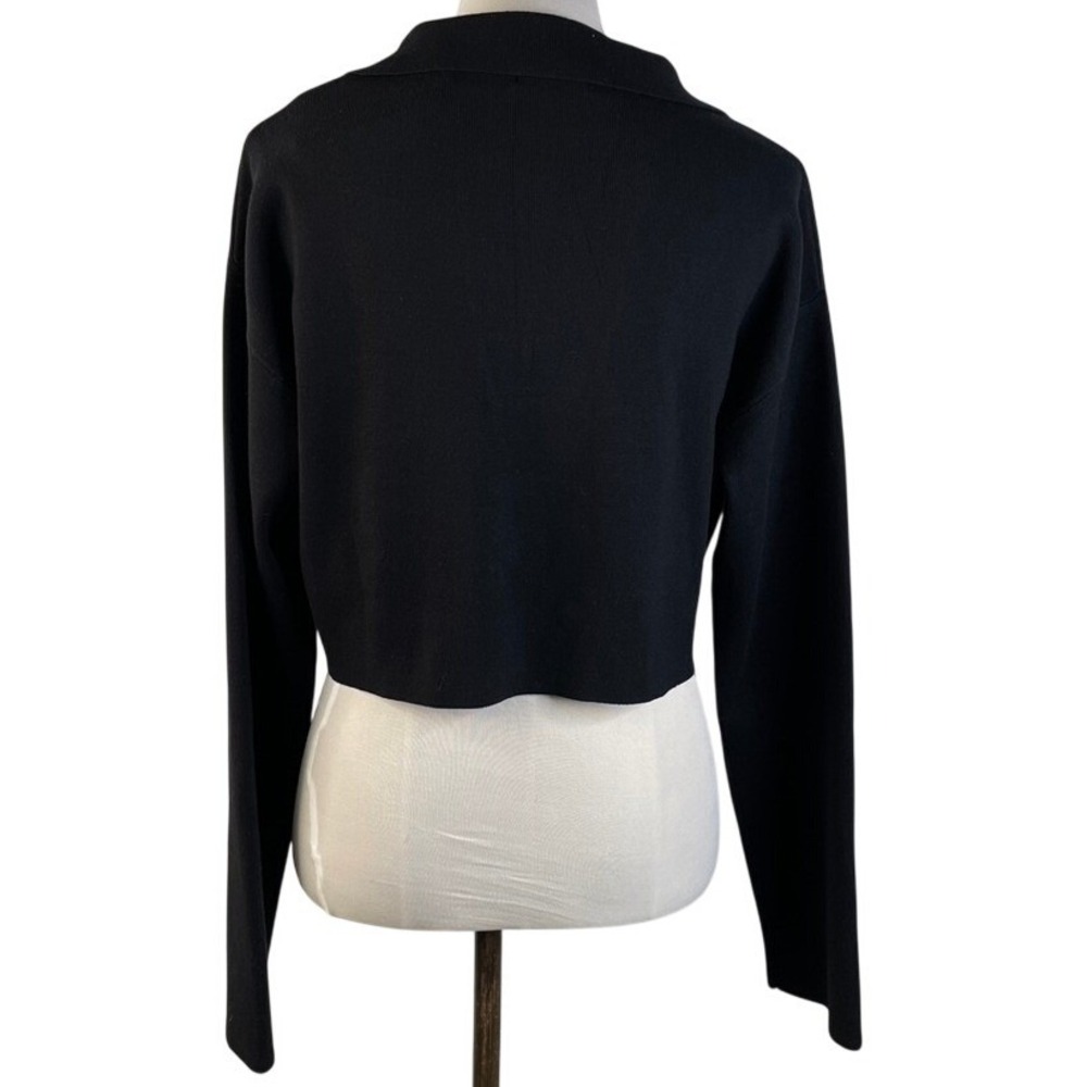 Meshki Lennox Collared Knit Jumper Black Deep V-Neck Crop Top TP04928KD3 Medium - Picture 3 of 13